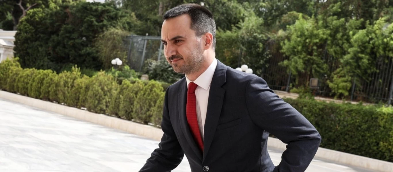 Α. Χαρίτσης: «Η κυβέρνηση να δώσει απαντήσεις για το σκάνδαλο της χρηματοδότησης των ΜΜΕ - Τι φοβάται;» (βίντεο)